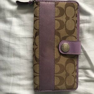 Coach wallet
